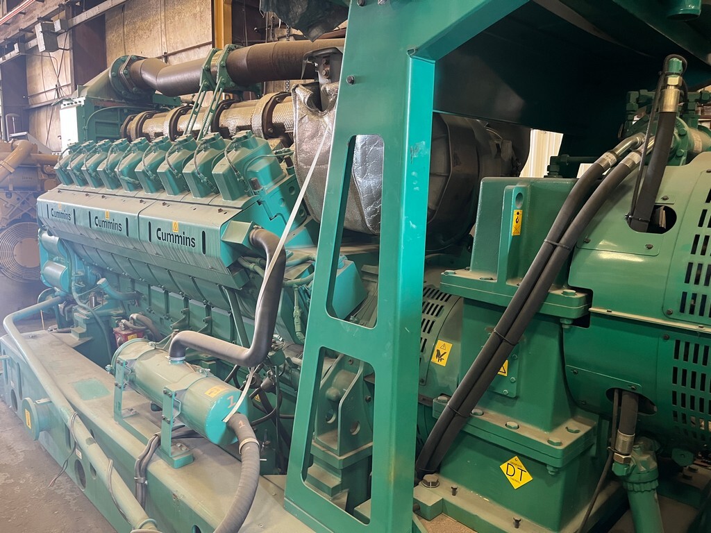 Cummins QSV91 2000kW Genset (10)