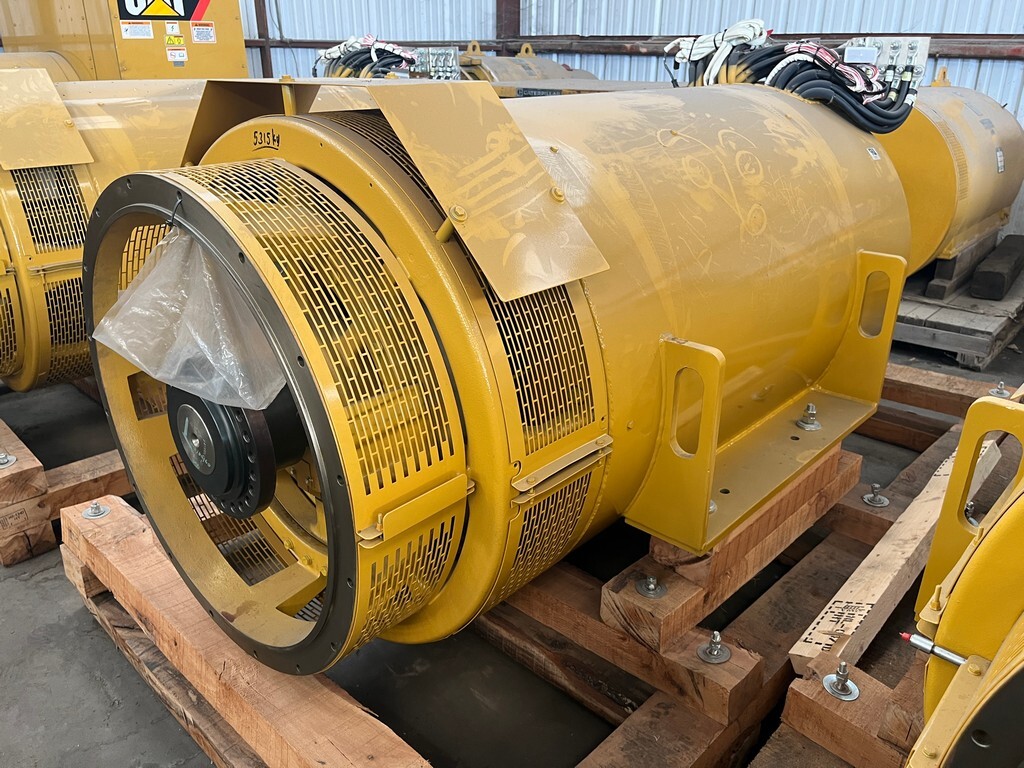 CAT SR5 2750kW Generator End (2)