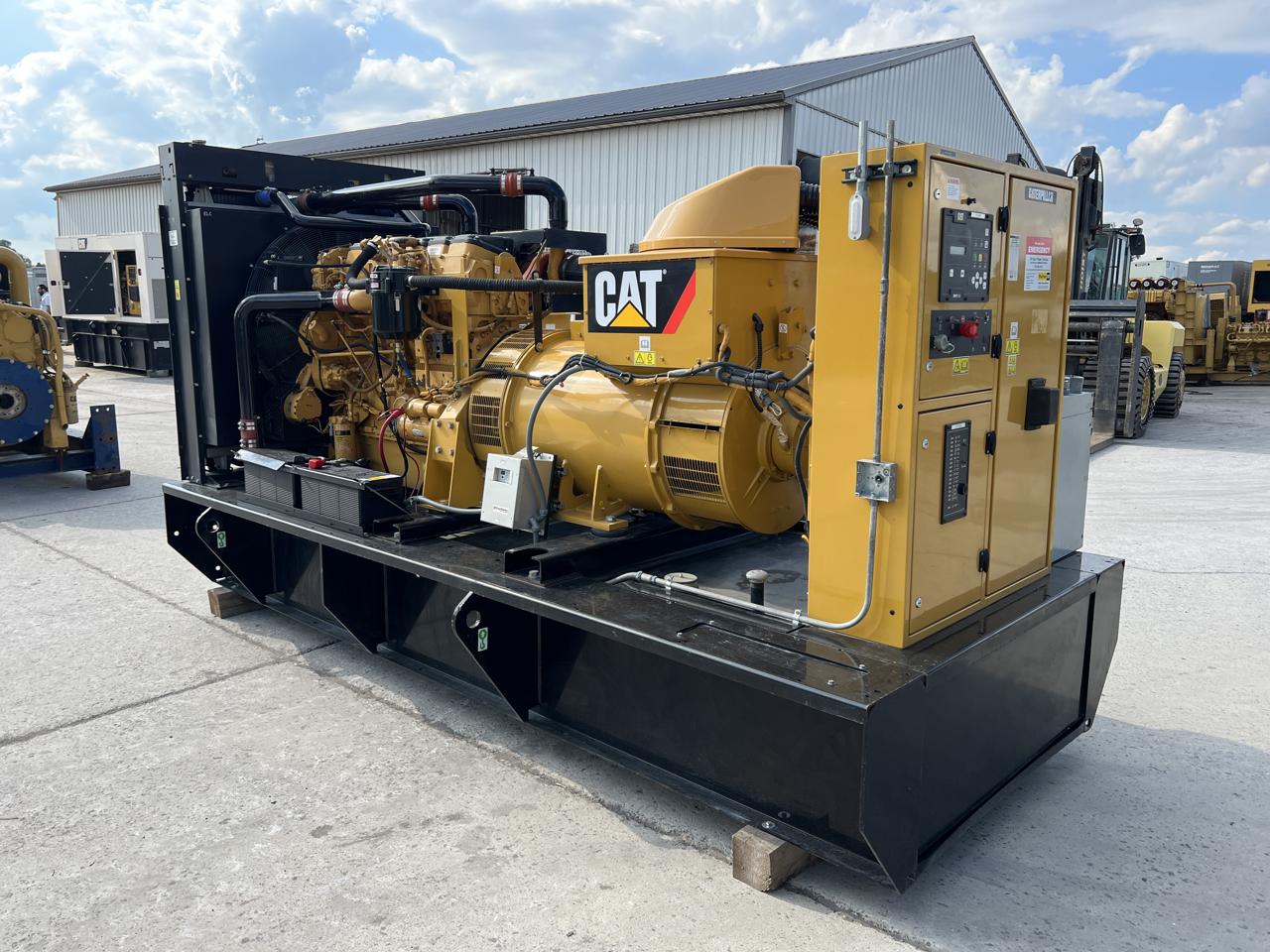 CAT C18 Generator Set 550kW (4)
