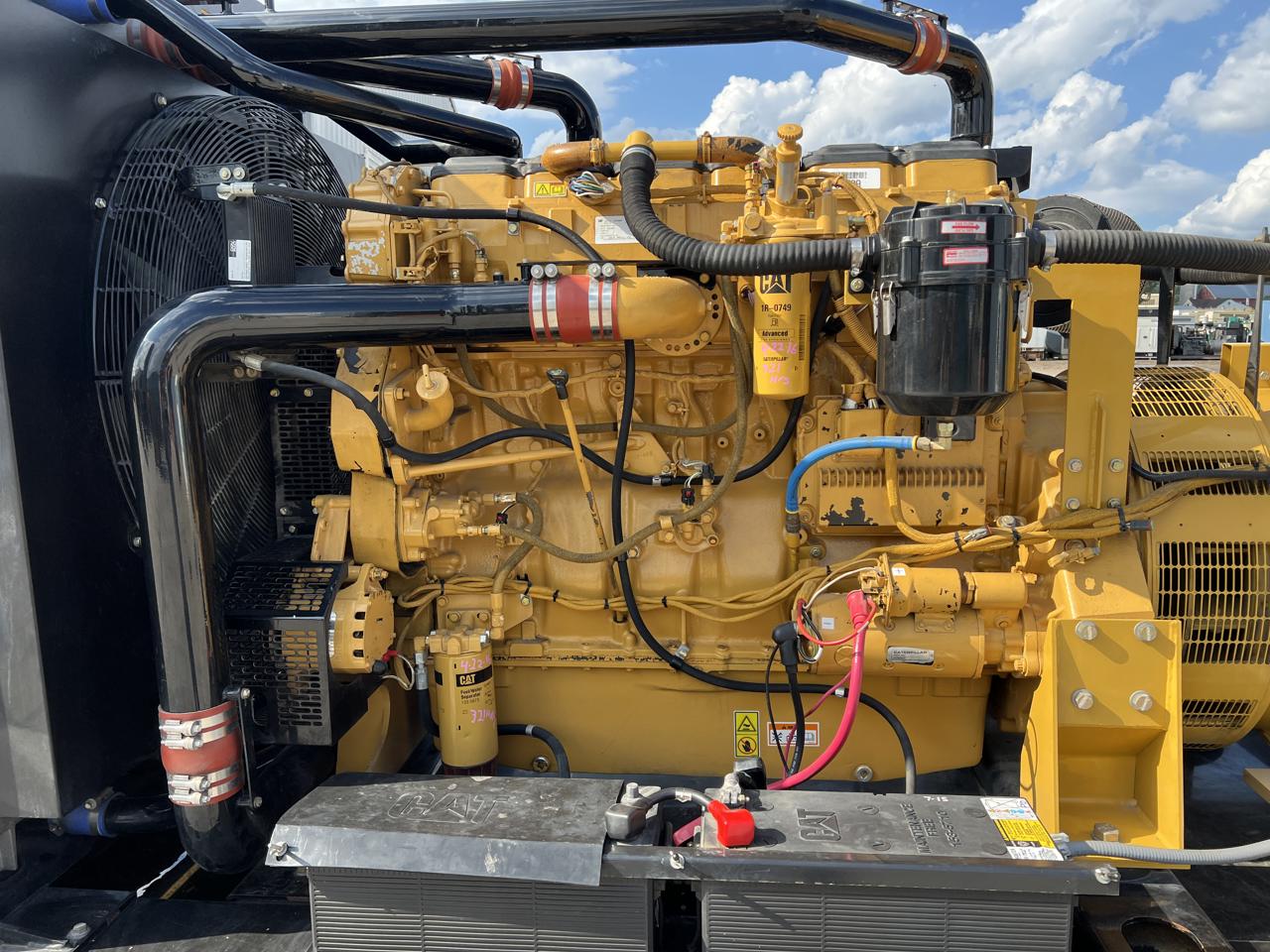 CAT C18 Generator Set 550kW (13)