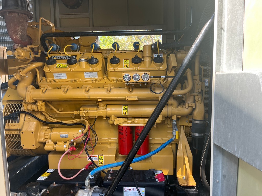CAT G3412 450kW Generator Set (17)