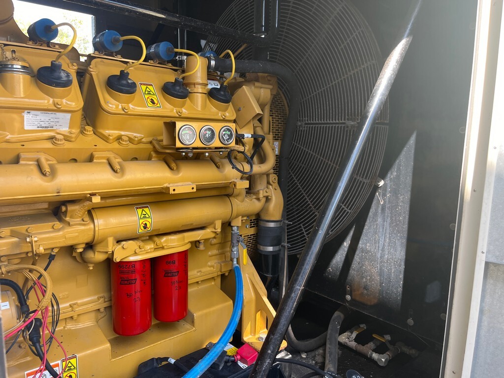 CAT G3412 450kW Generator Set (19)