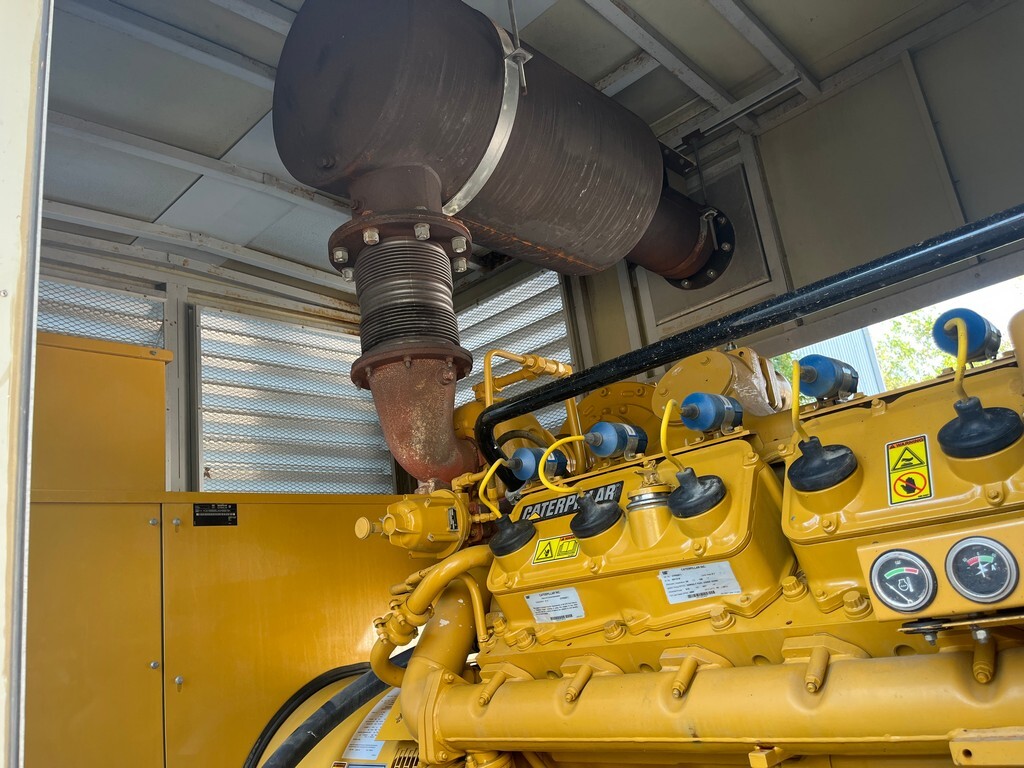 CAT G3412 450kW Generator Set (21)