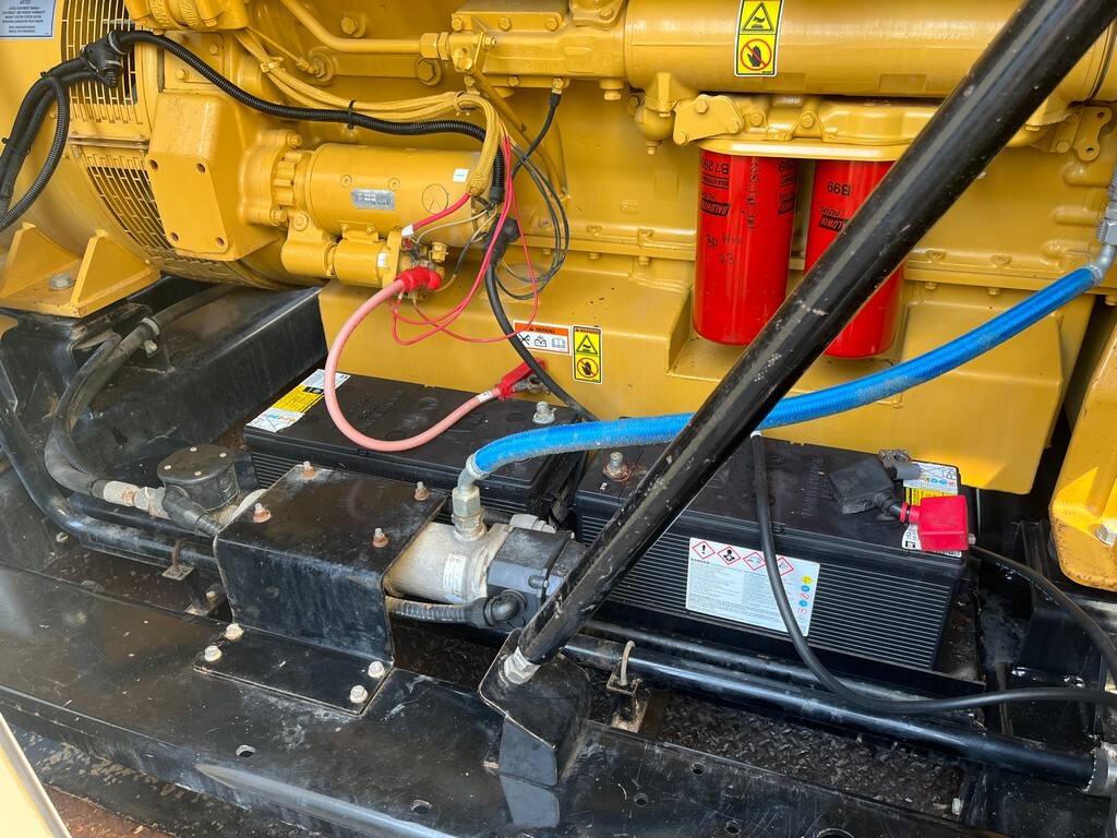 CAT G3412 450kW Generator Set (22)