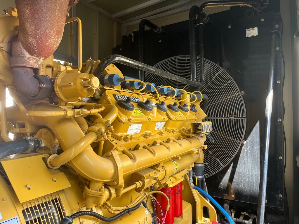 CAT G3412 450kW Generator Set (23)