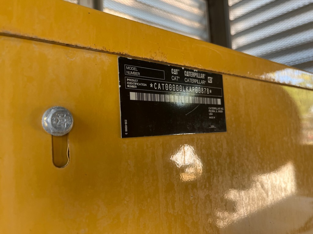 CAT G3412 450kW Generator Set (26)