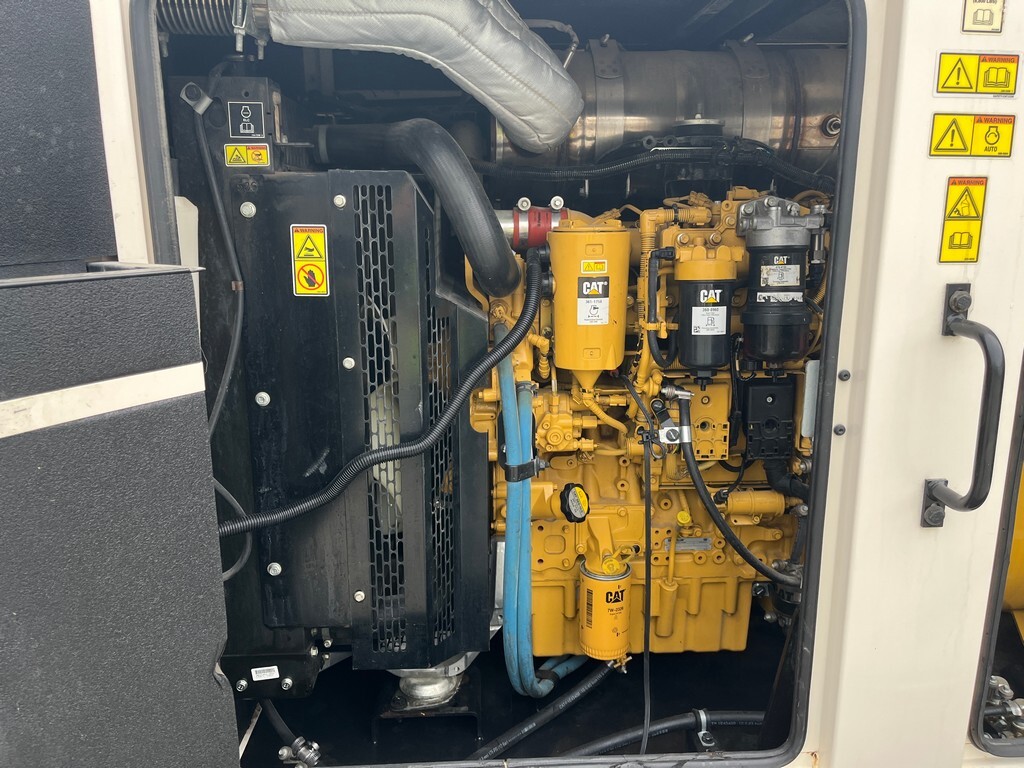 CAT XQ125 Generator Set (13)